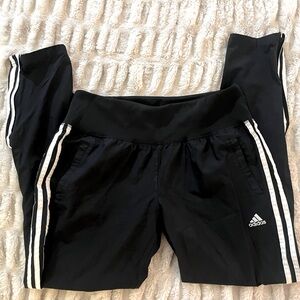 Adidas climalite wind pants in size medium